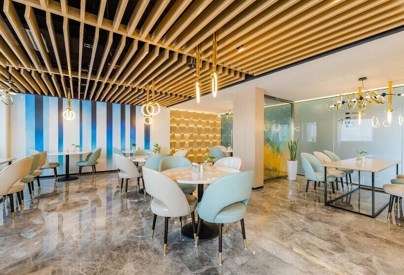 Atour Hotel Jinwan Plaza Railway Station Tianjin