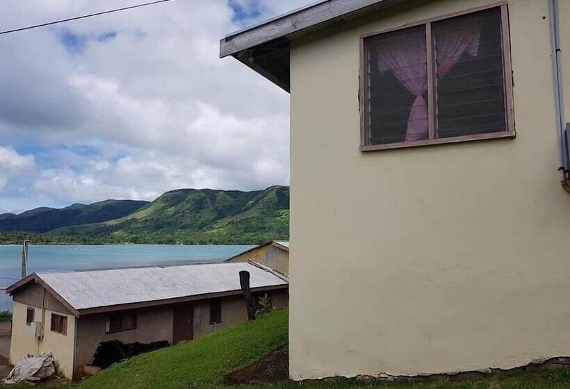 Bed and Breakfast Navutovuto Accommodation