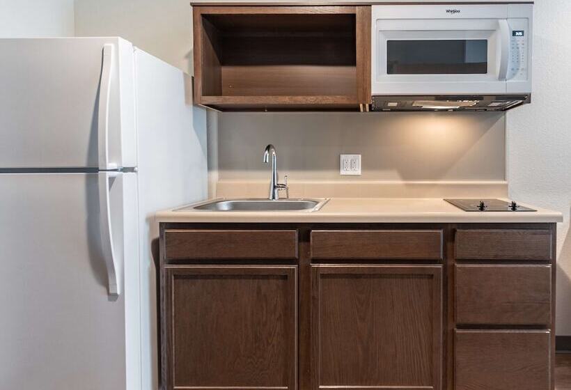 Extended Stay America Suites  Minneapolis  Airport  Mendota Heights