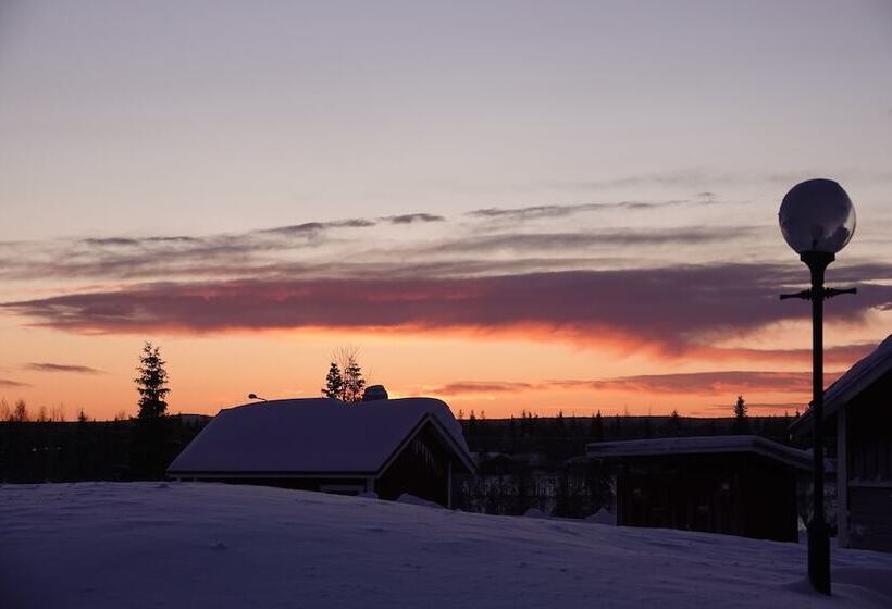 פונדק Kierinki Village