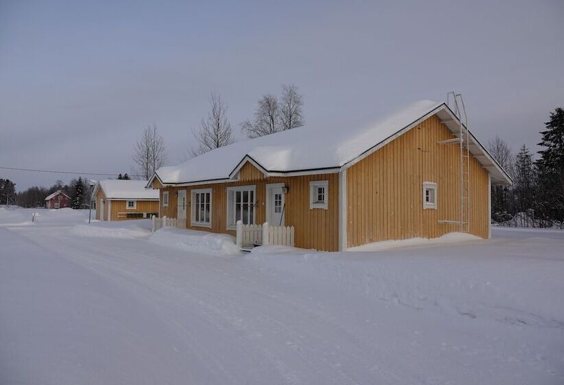 פונדק Kierinki Village