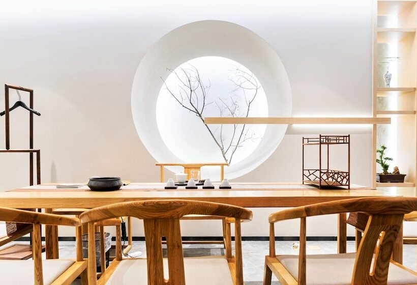 Atour Hotel Wujiang Suzhou