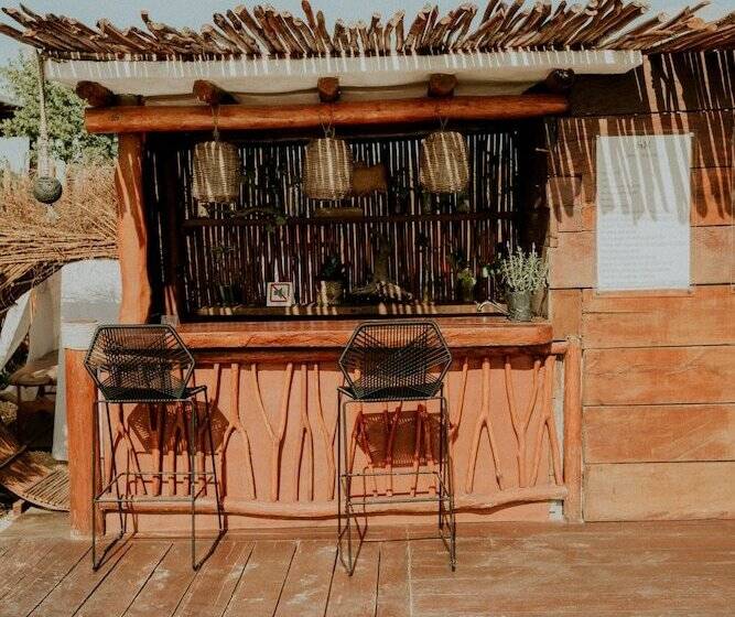 בית מלון כפרי Casa HX - Adults Only