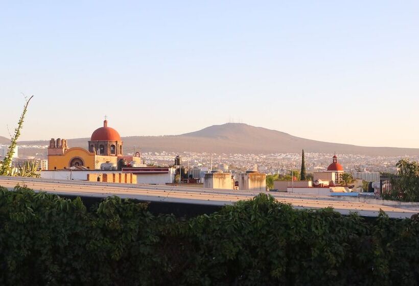 Отель Casa Once