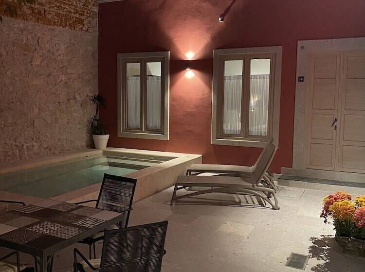 Отель Casa Once