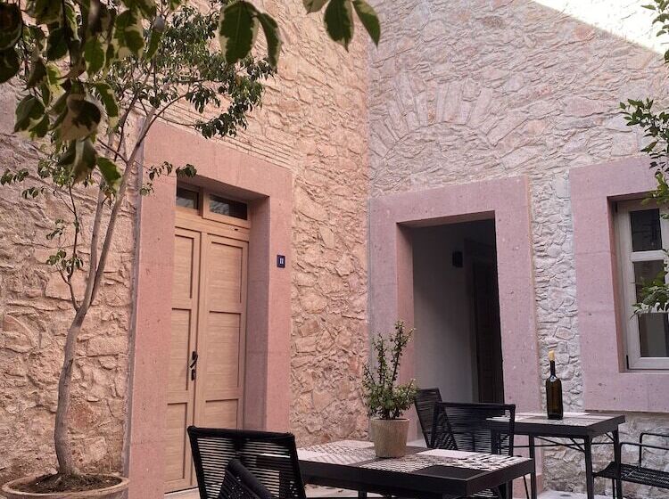 Отель Casa Once