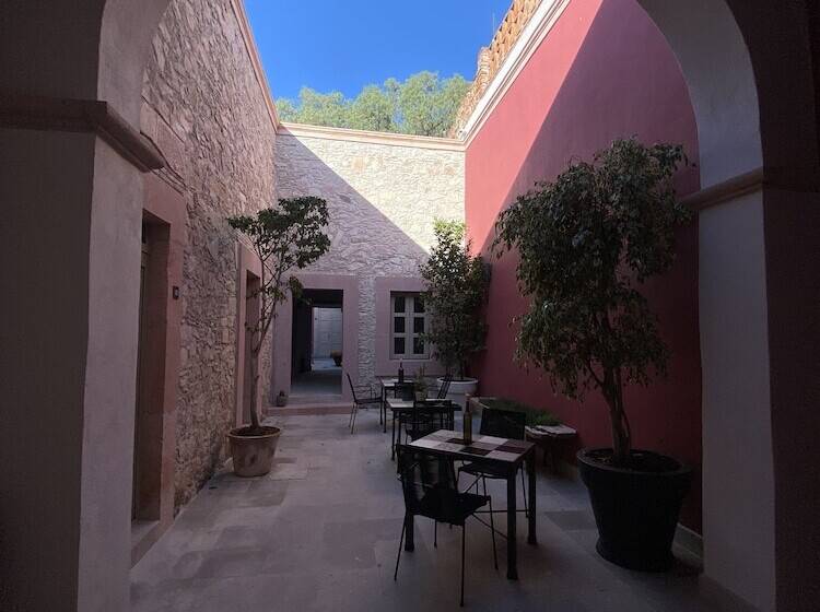 Отель Casa Once