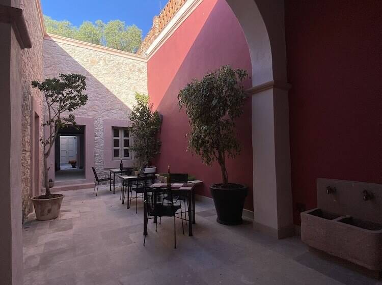 Отель Casa Once