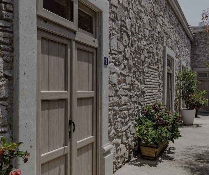 Отель Casa Once