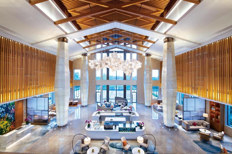 Отель Crowne Plaza Huzhou By Ihg