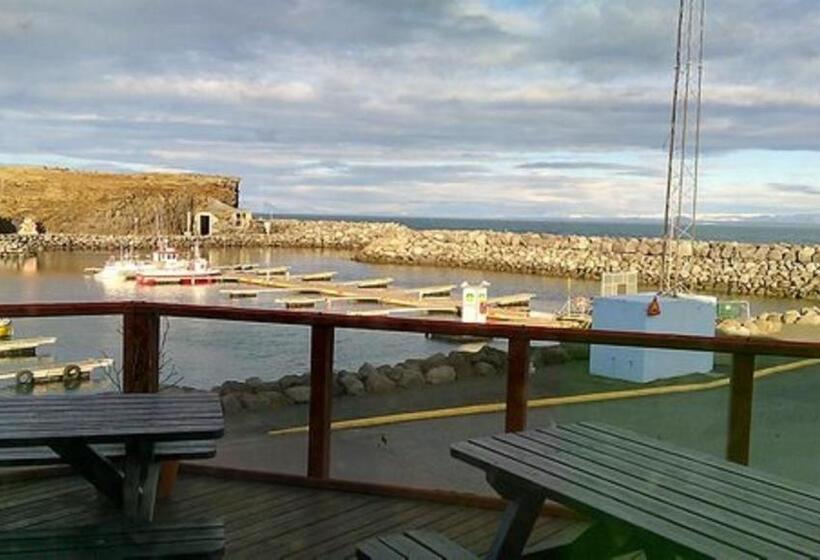 هتل Duus By Keflavik Airport