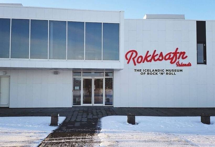 هتل Duus By Keflavik Airport