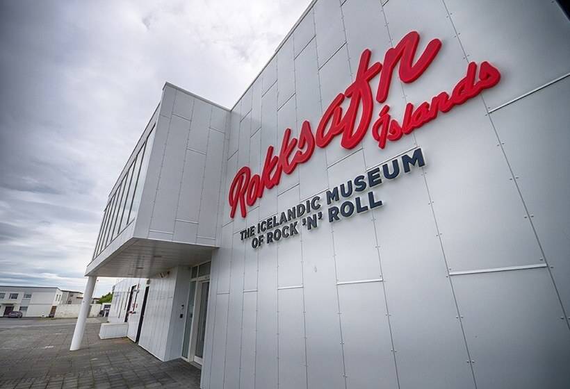 هتل Duus By Keflavik Airport