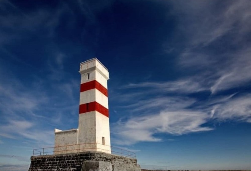 هتل Duus By Keflavik Airport