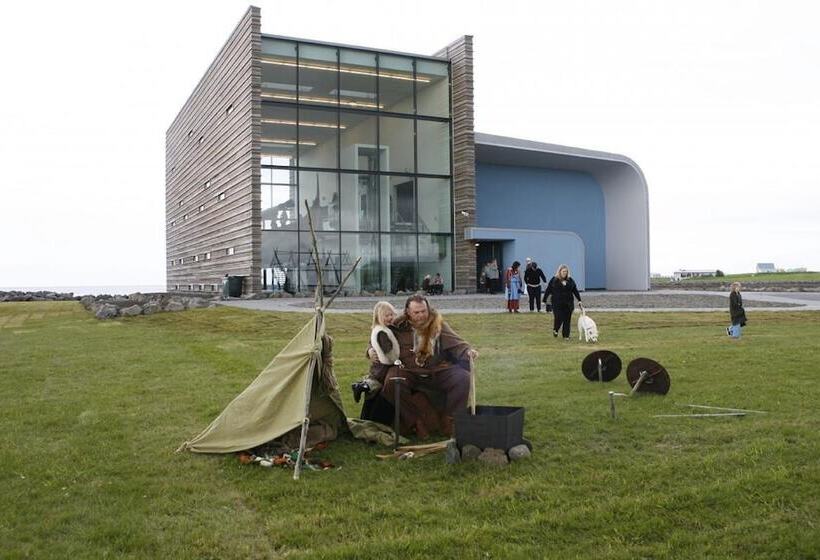 هتل Duus By Keflavik Airport