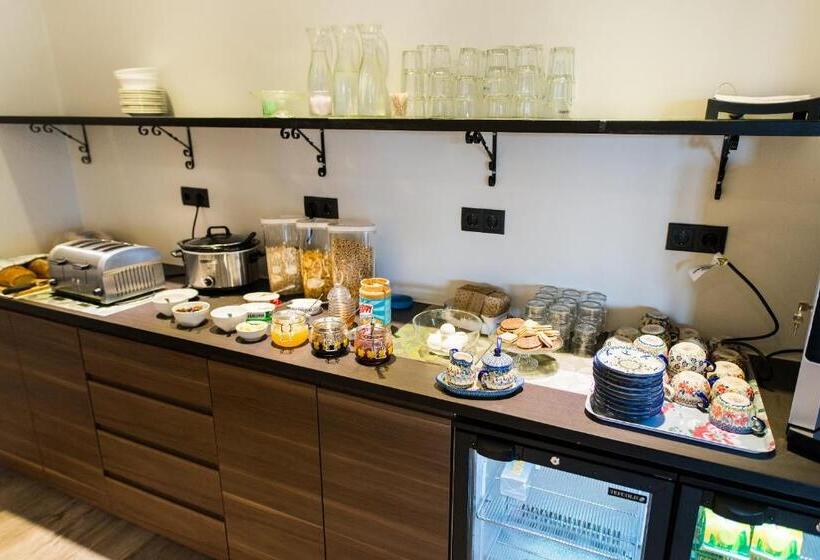 هتل Duus By Keflavik Airport