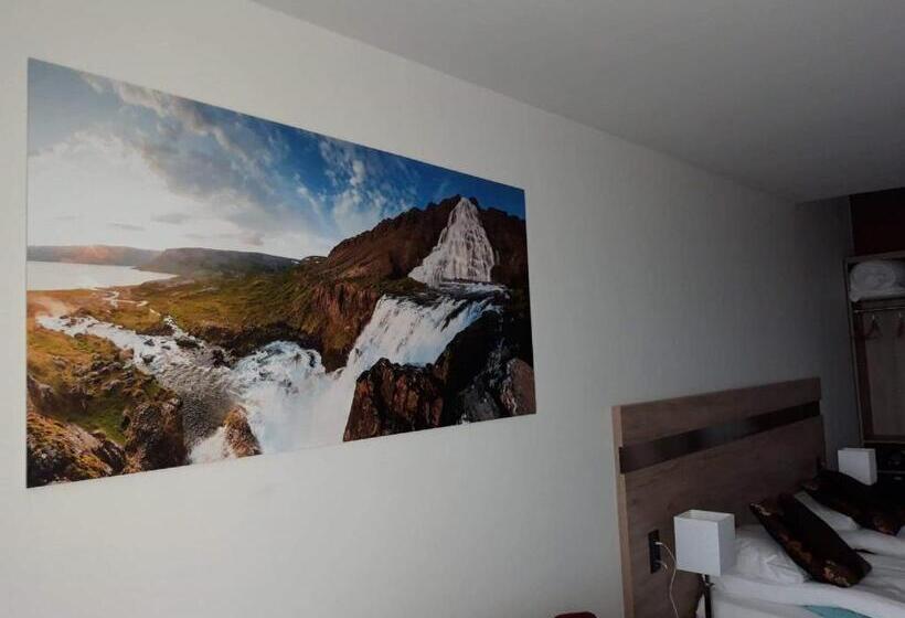 هتل Duus By Keflavik Airport