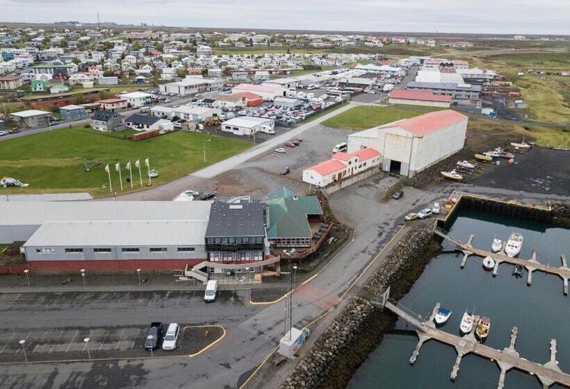 هتل Duus By Keflavik Airport