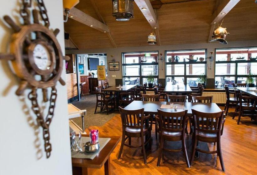 هتل Duus By Keflavik Airport