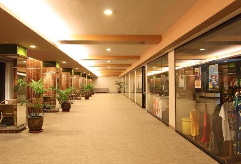 هتل Garden Orchid