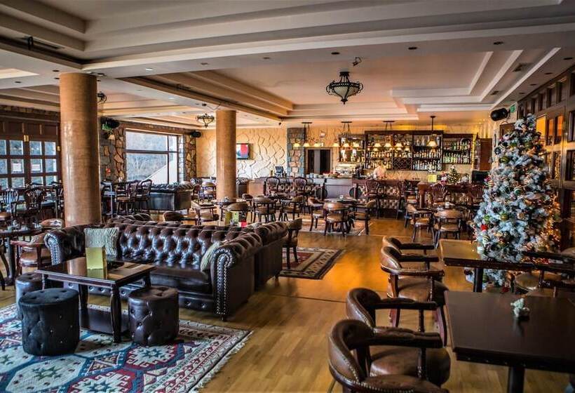 Отель Kaimak Inn