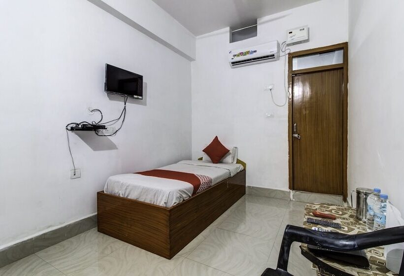 호텔 Kalyan Residency By Oyo