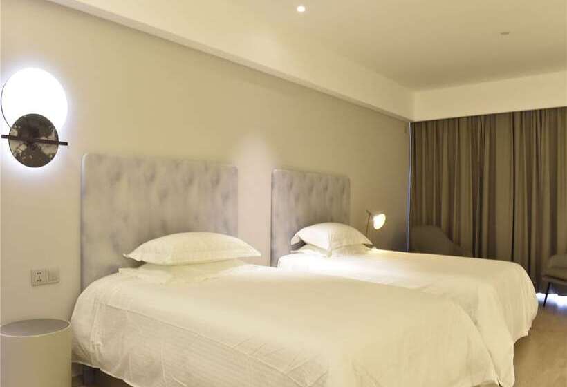 هتل Lhasa Railway Station Magnolia