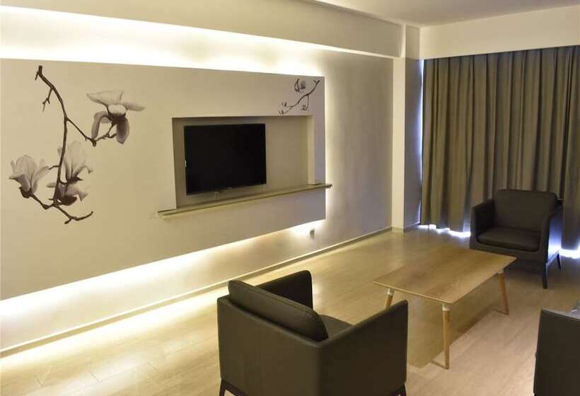 هتل Lhasa Railway Station Magnolia