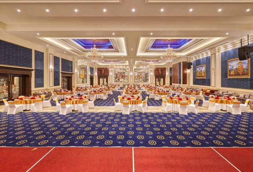 فندق Mayfair Lake Resort