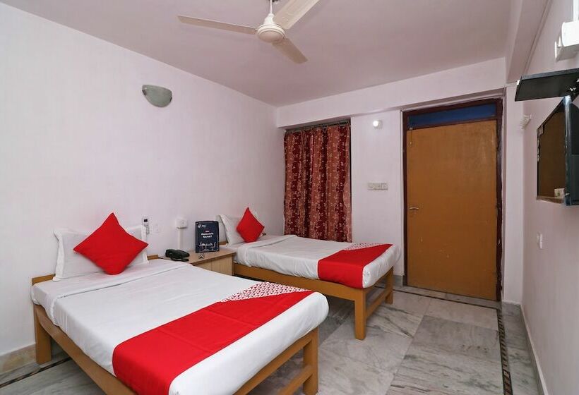 酒店 Momotaro House