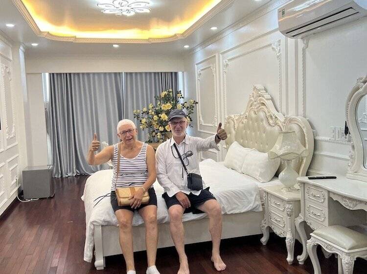 هتل Noi Bai Ville Airport