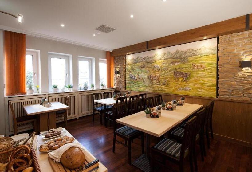 هتل Paulaner Am Dom