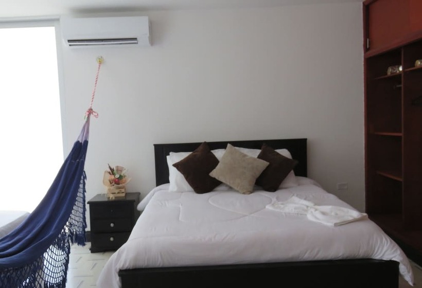 בית מלון כפרי Progreso Plaza