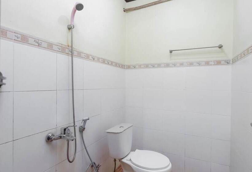 فندق Reddoorz Near Iain Palangkaraya