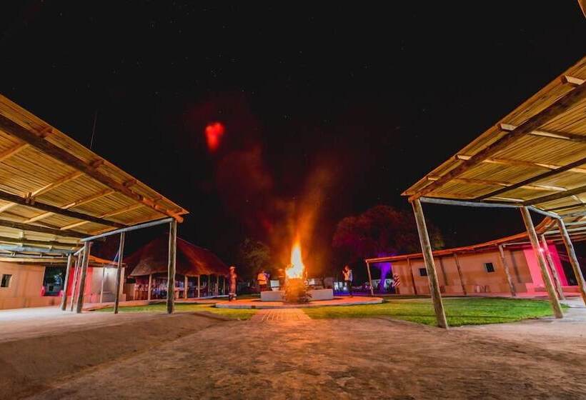 בית מלון כפרי Ritsako Game Lodge