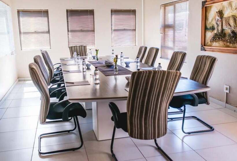 בית מלון כפרי Ritsako Game Lodge