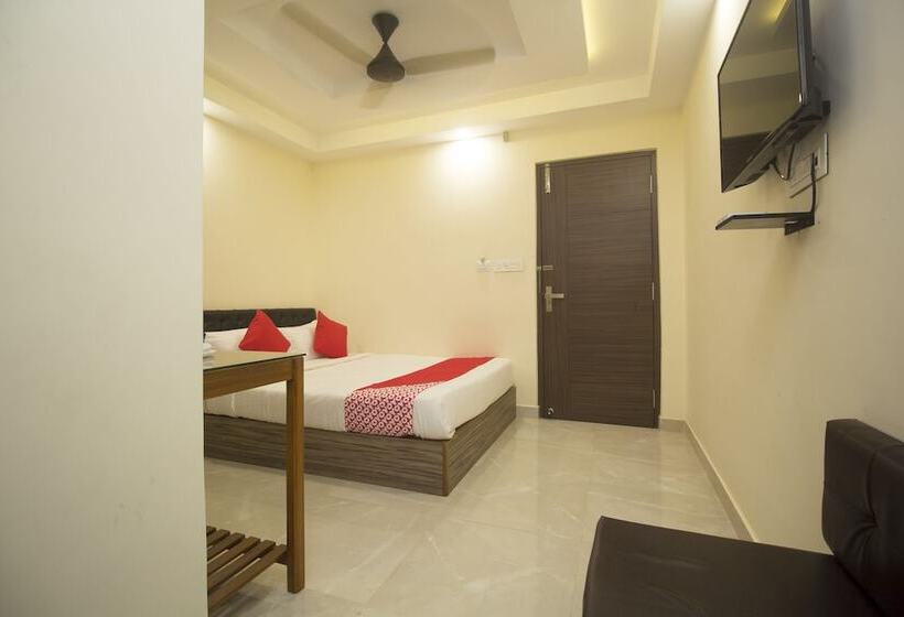 호텔 Silver Crescent By Oyo Rooms