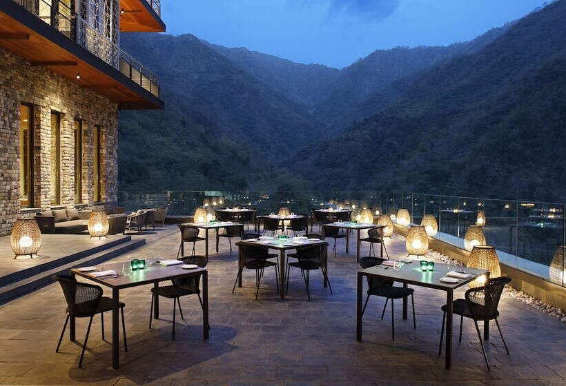 בית מלון כפרי Taj Rishikesh Resort & Spa, Uttarakhand