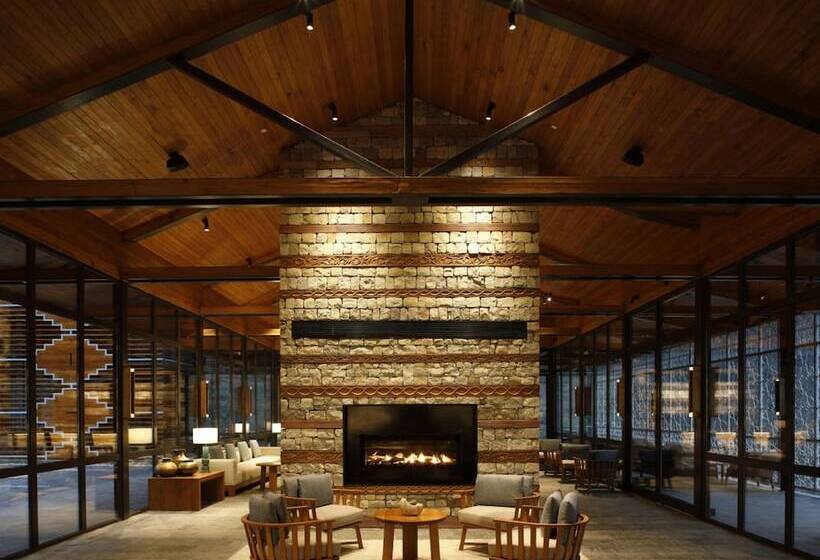 בית מלון כפרי Taj Rishikesh Resort & Spa, Uttarakhand