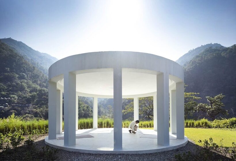 בית מלון כפרי Taj Rishikesh Resort & Spa, Uttarakhand