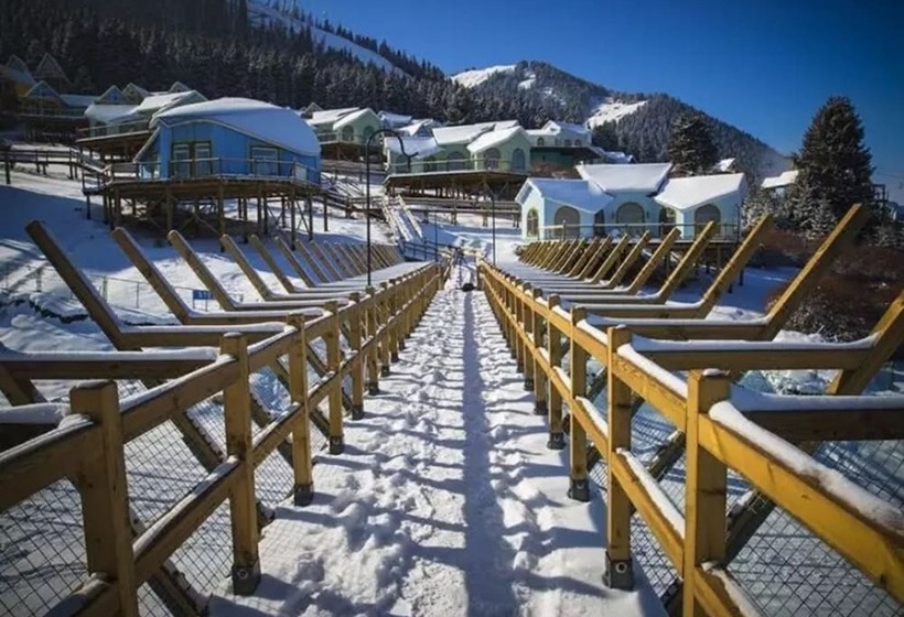 Hotel Urumchi Nanshan Scenery Retreats