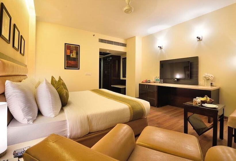 فندق Westend Inn