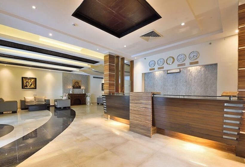 فندق Westend Inn