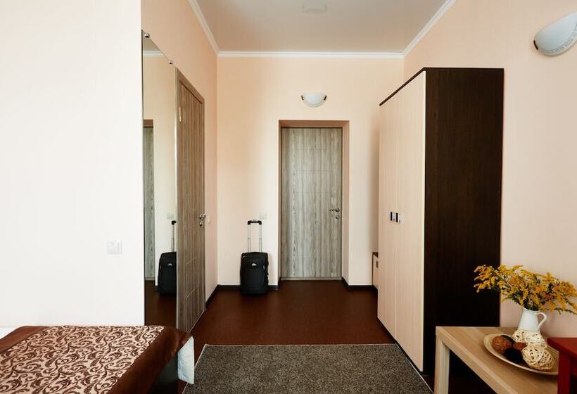 Kashirskaya Hotel Tyumen Centre