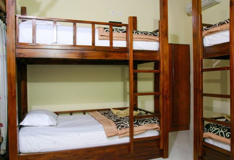 Medal Jaya Hostel & Room