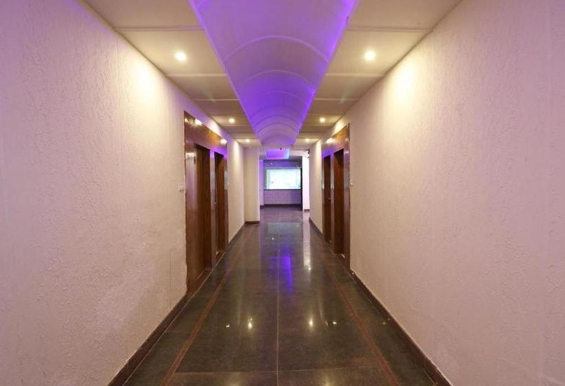 Oyo 16395 Hotel G K Palace