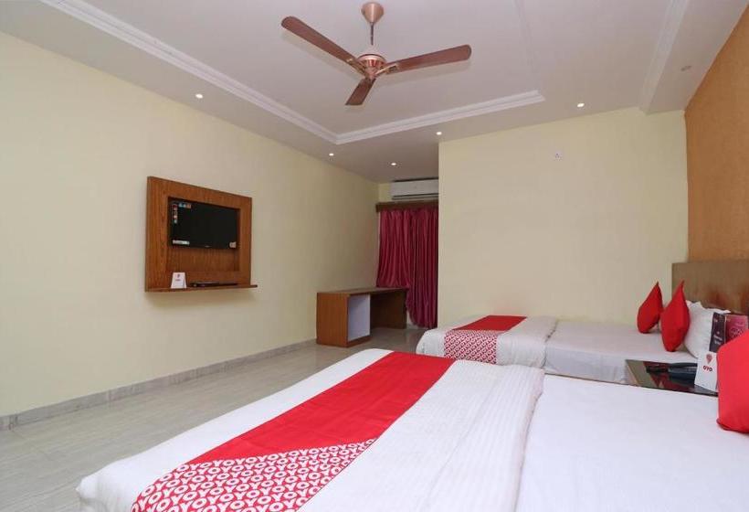 Oyo 16395 Hotel G K Palace