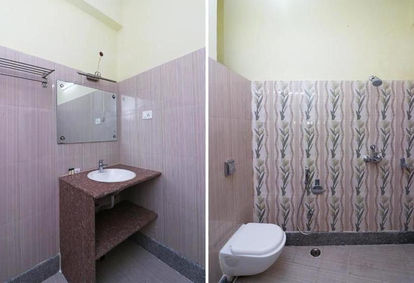 Oyo 16395 Hotel G K Palace