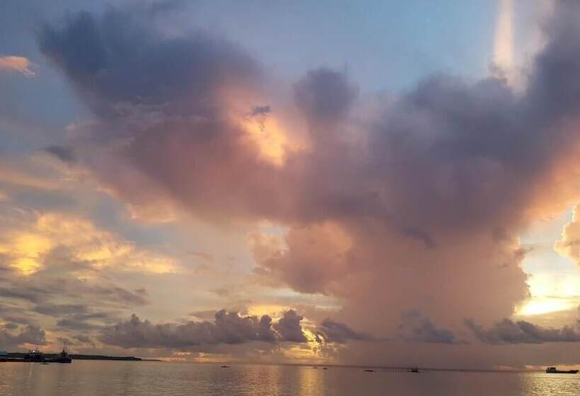 پانسیون Anaya Beach Resort