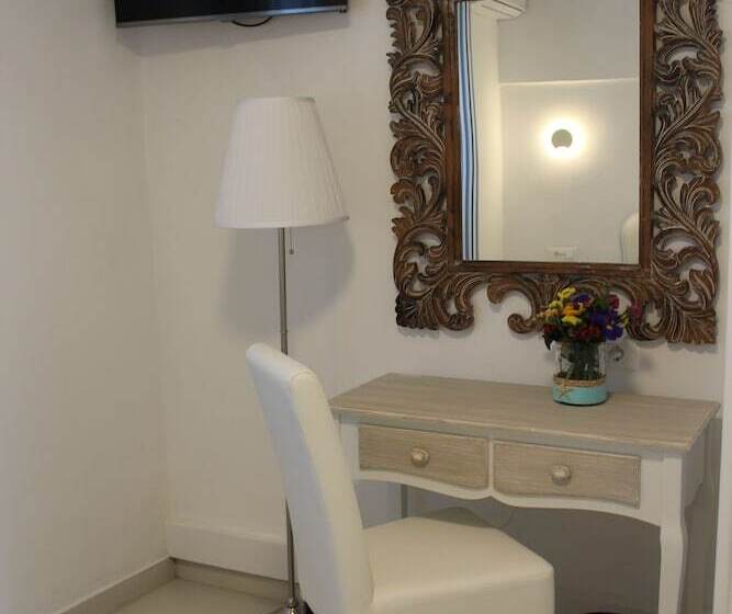 پانسیون Stelios Village Mykonos Airport